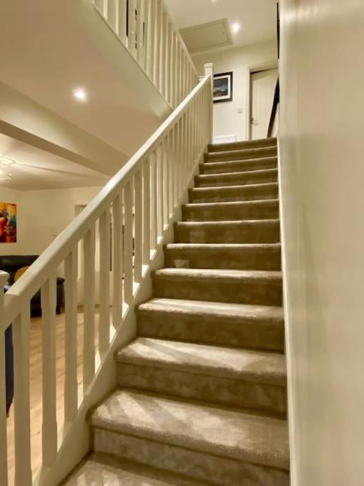 Modern Family Home แคสเซิล ไอส์แลนด์ ภายนอก รูปภาพ